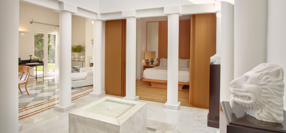 03-villa-delos-private-pool-in-grecotel-mandola-rosa-boutique-resort
